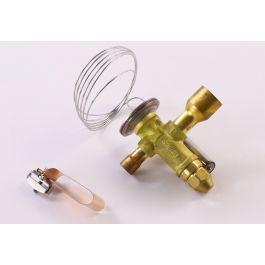 Danfoss 067N6166 5 Ton Thermal Expansion Valve(TXV) R404A 1/2" X 7/8" ODF