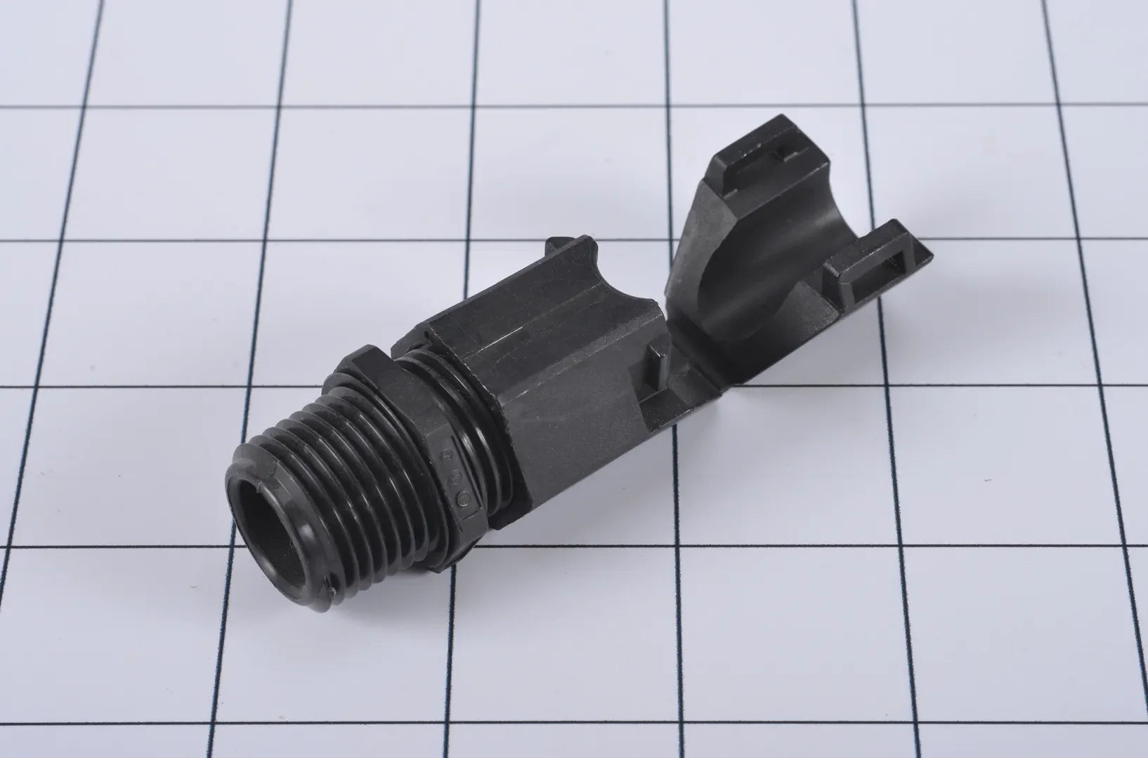 1001131497 Connector, Strain Relief, 90 | JLG