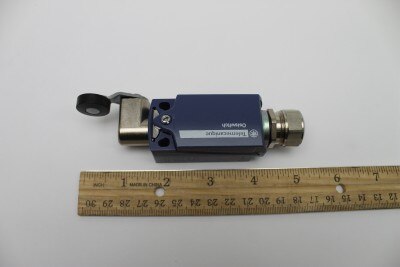 Genie Part # 110771-42223GT – Limit Switch with Roller