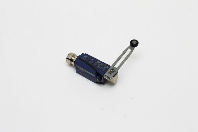 Genie Part # 110771-64463GT – Limit Switch with Roller