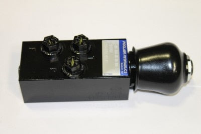 Genie Part # 1273718GT – Service Brake Valve