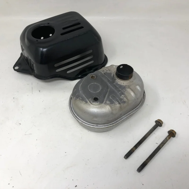 18310-Z0Y-010 Honda Muffler + Protector.
