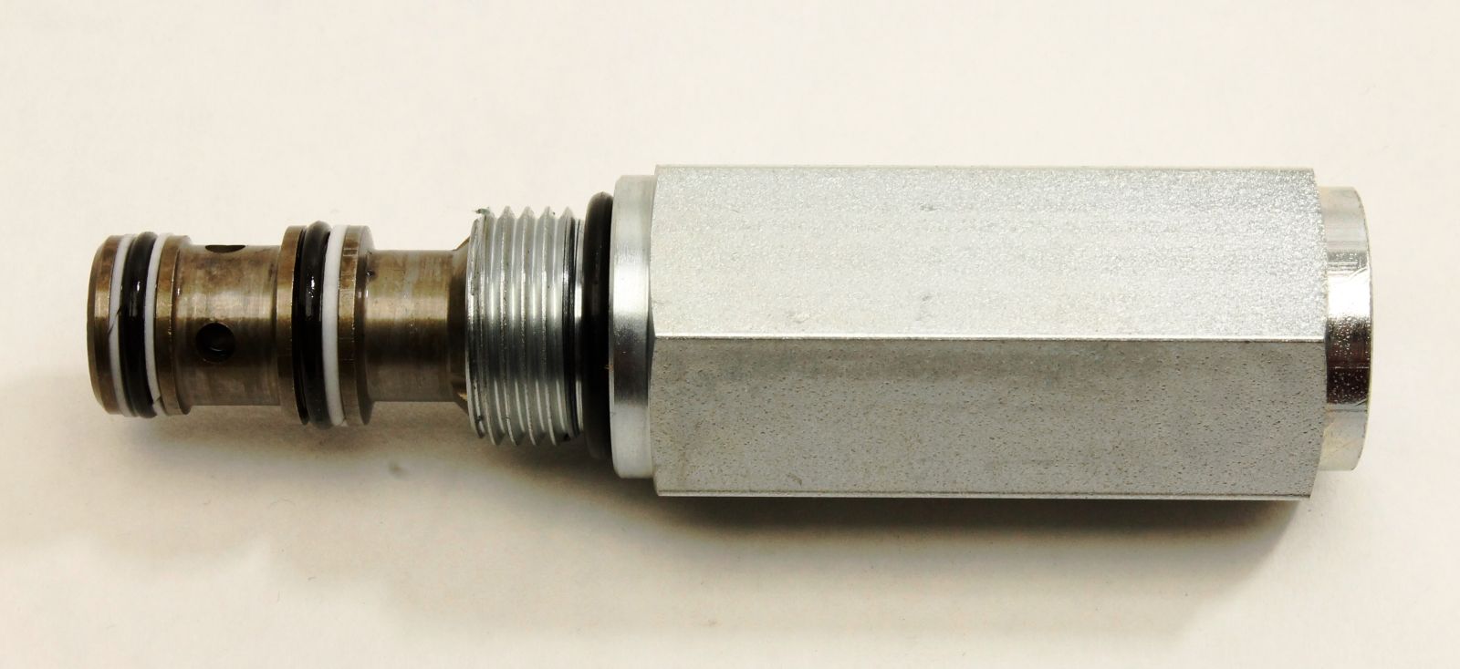 Genie Part # 218732GT – Valve, Cross Relief, 1500 PSI