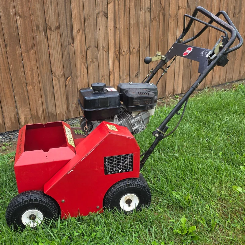 33510 Toro 20″ Hydrostatic Walk Behind Over Seeder (Used)