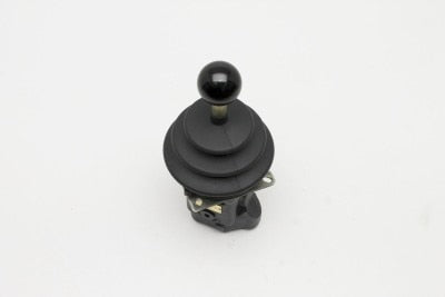 Genie Part # 7-200-142GT – Valve,4way Pilot Control