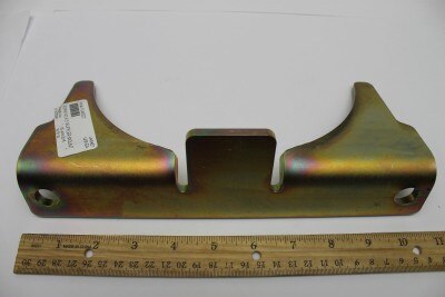 Genie Part # 70483GT – Muffler Mount
