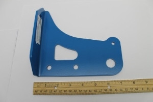 Genie Lift Part # 79344GT - FORMING,ROLLER BRKT RH,SUPER, EA