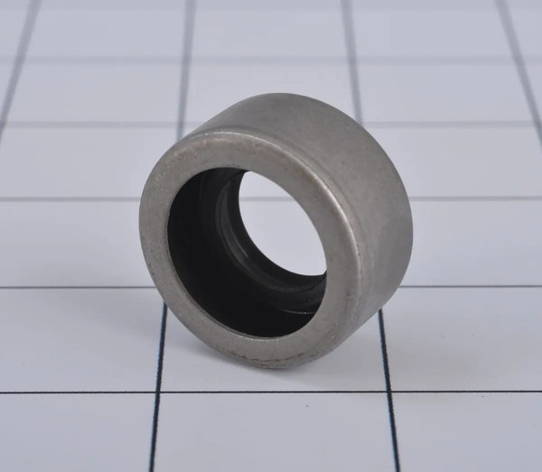 JLG Part # TX1018Z8169 | TX-OIL SEAL, EA