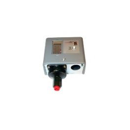 Johnson Controls P70HA-3 20" M/R Open Low Pressure Control 100 PSI 1/4" FPT