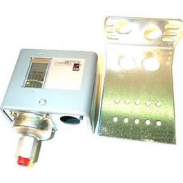 Johnson Controls P70CA-4 Pressure Control Switch Open-High Ammonia 100 PSI 20" Capillary