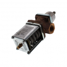 Johnson Controls V246GB1-001C Water Regulator Valve 1/2"NPT High-Pressure 200-400 PSI DA